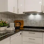 Comfort Zone Apartment